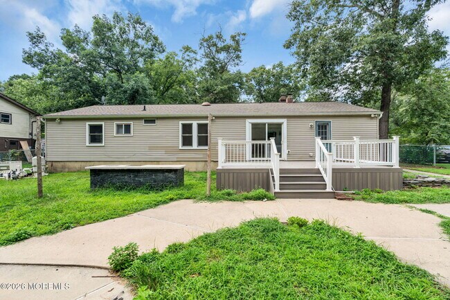 Building Photo - 875 Bowman Rd