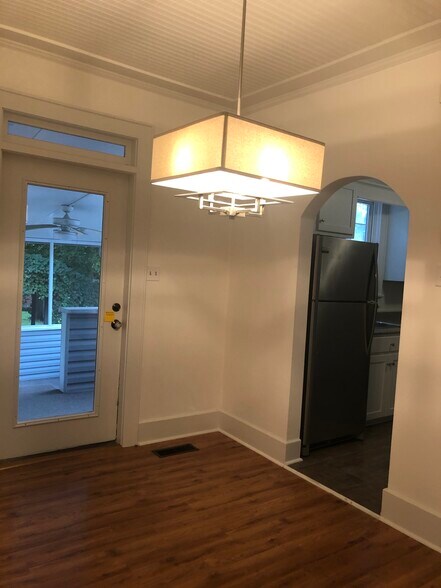 Dining - 873 Highland Ave NW