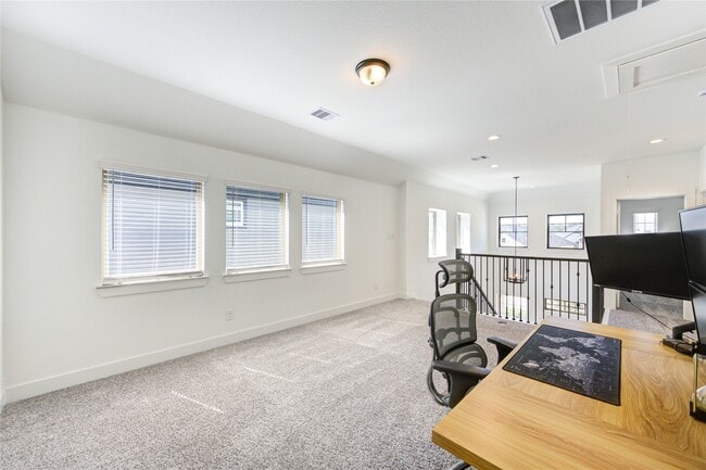 Building Photo - 10636 Wild Chives