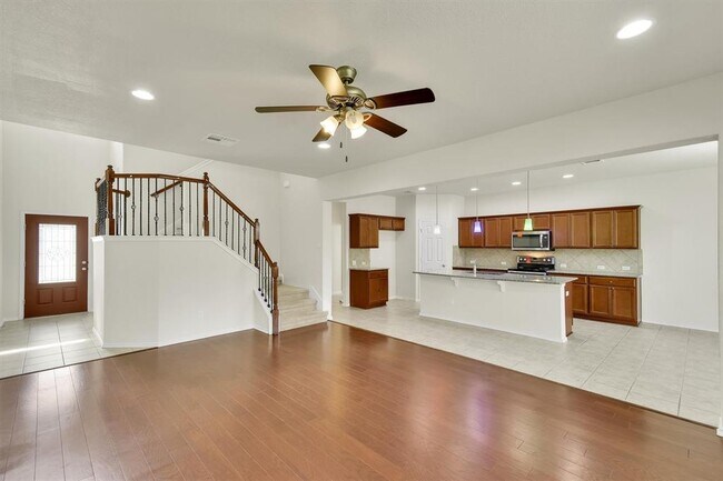 Building Photo - 16324 Copper Ellis Trace