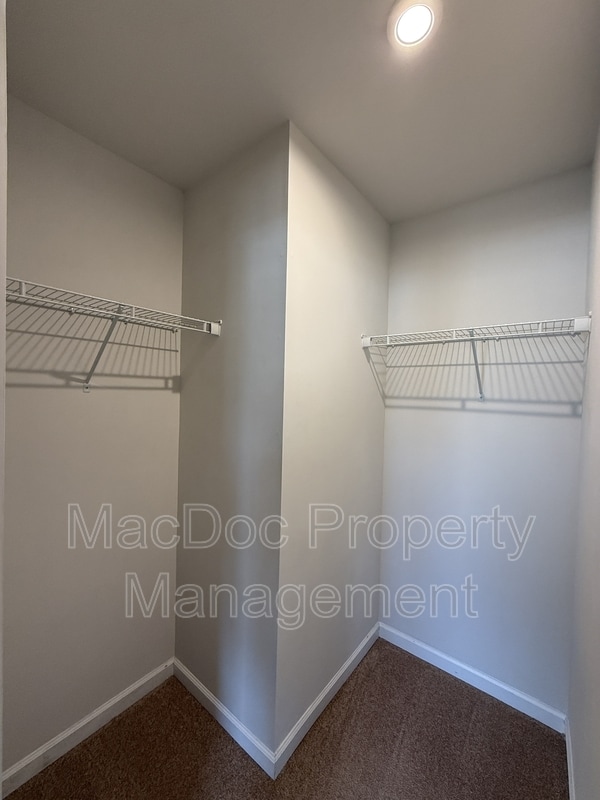 Building Photo - 127 Harper Ln