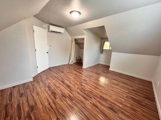 Building Photo - Charming 4 Bed, 2 Bath Home in Spokane Valley!