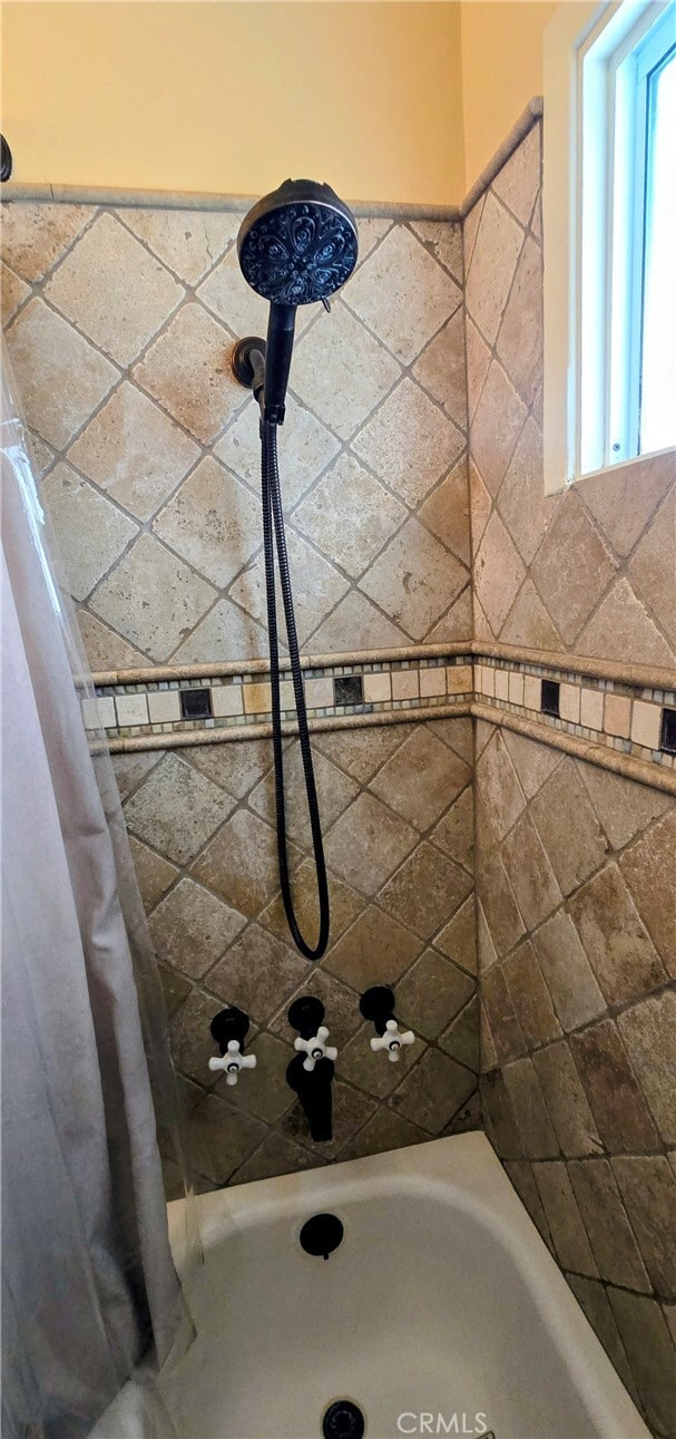 Building Photo - 10551 Karmont Ave