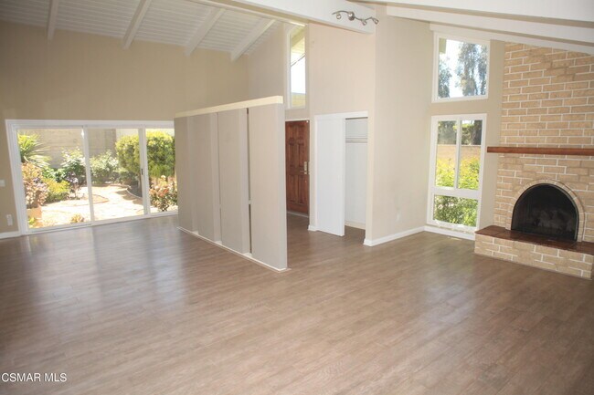 Building Photo - 4518 Henley Ct
