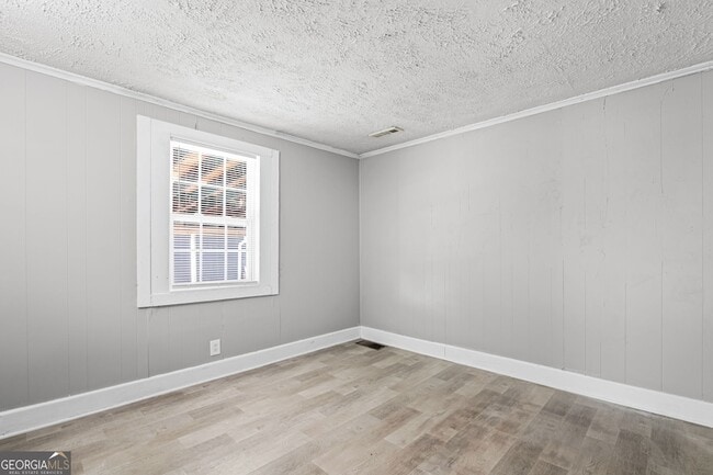 Building Photo - 1971 Detroit Ave NW