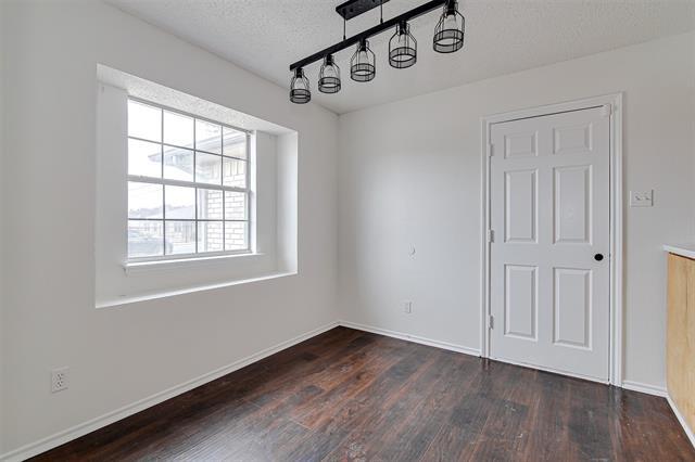 Building Photo - 606 McAnear St