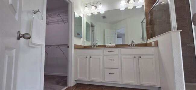 Building Photo - 9478 Silver Buttonwood St