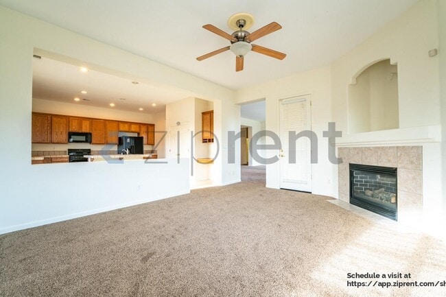 Building Photo - 100 Canterbury Ct