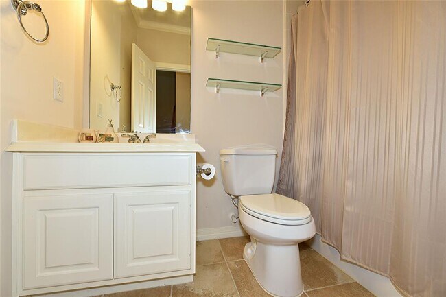 Building Photo - 1226 Sopris Dr