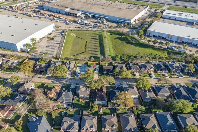 Building Photo - 5519 Imperial Grove Dr