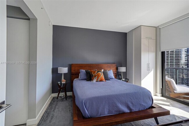 Building Photo - 45 SW 9th St