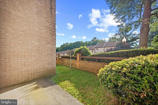 Building Photo - 3895 Steppes Ct