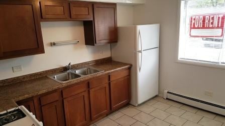 Building Photo - 637 W Pickwick Ct