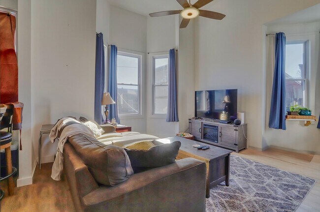 Building Photo - 1507 West St