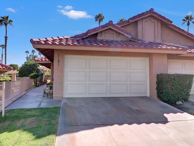 Building Photo - 77897 Woodhaven Dr S