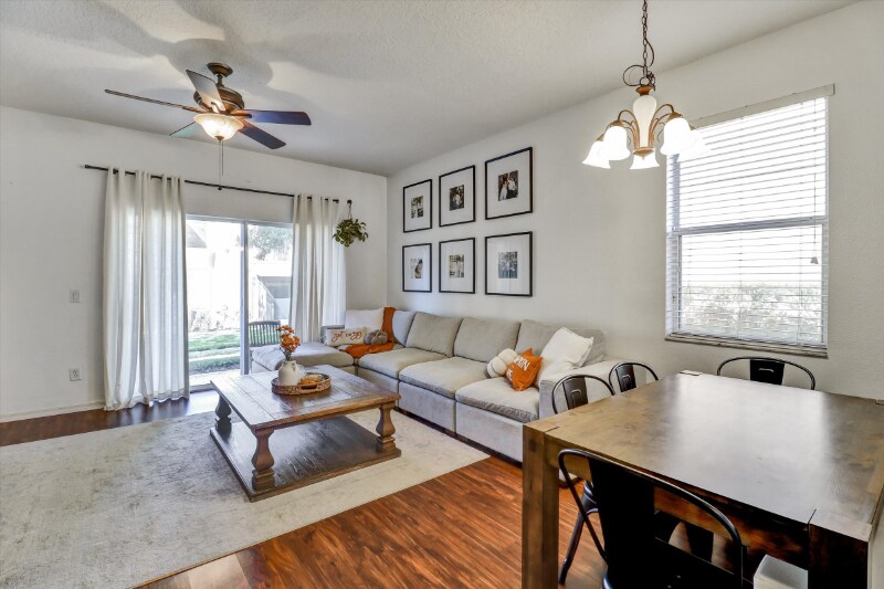 Building Photo - 2761 Retreat View Cir