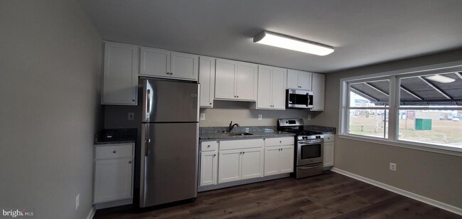 Building Photo - 4001 St Augustine Ln
