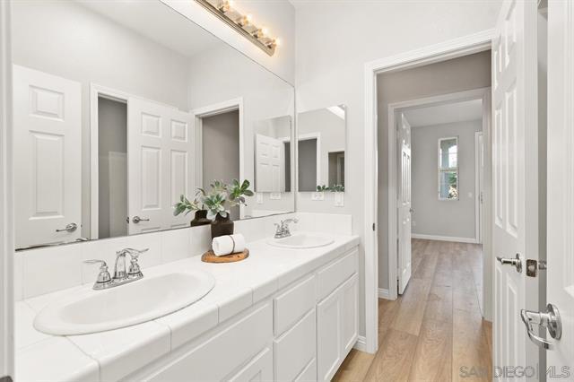 Building Photo - 15710 Kristen Glen