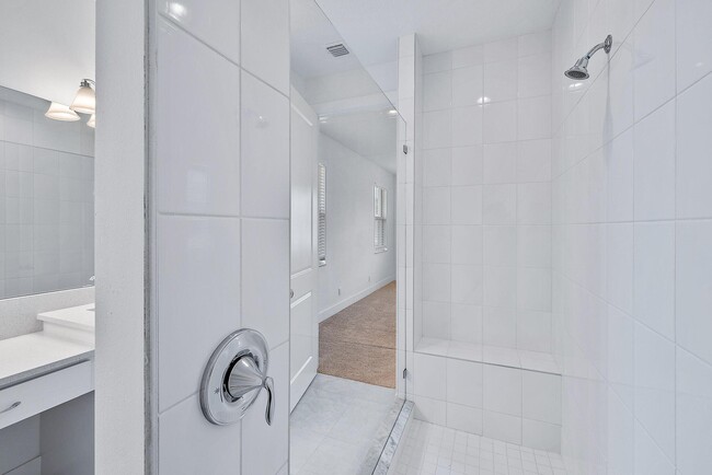 Building Photo - 12625 Machiavelli Way