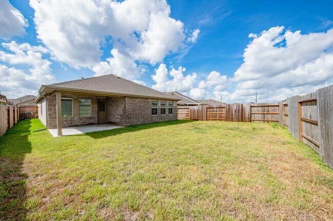 Building Photo - 27122 River Birch Ridge Dr