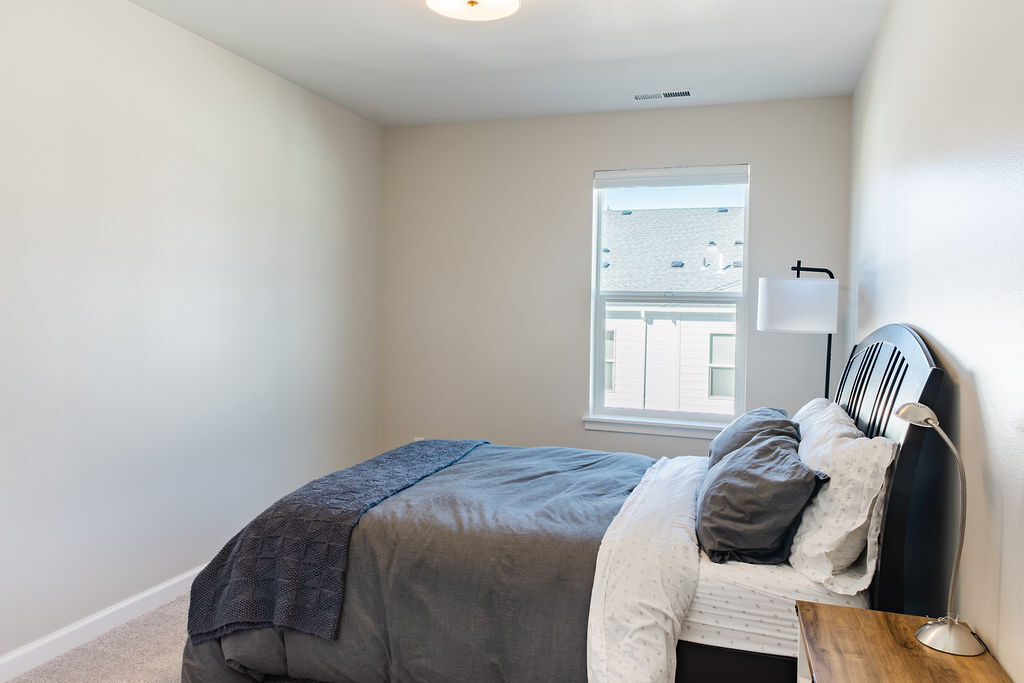 Building Photo - 18245 SW Aspen Butte Ln