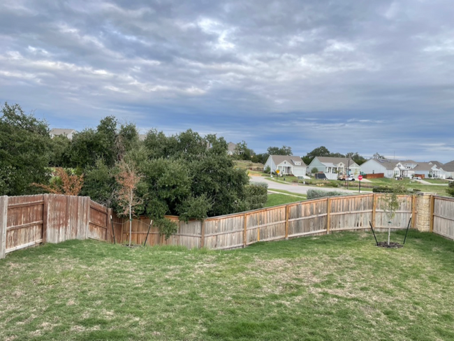 Building Photo - 100 Red Buckeye Loop