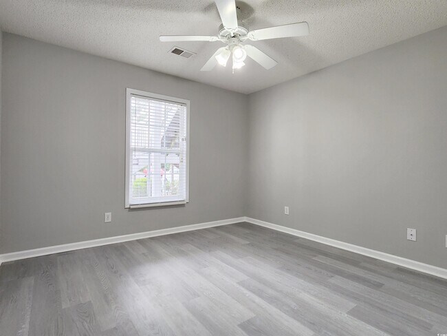 Building Photo - 217-914 Egret Run Ln