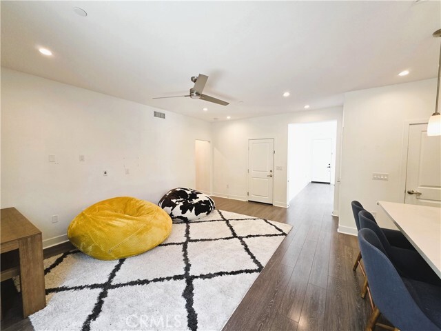 Building Photo - 6747 Rhea Ct