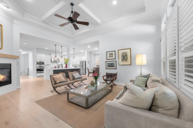 Building Photo - 27 Fury Ranch Pl