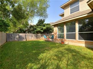 Building Photo - 2737 Plantation Dr