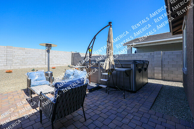 Building Photo - 15990 W Gray Fox Trl
