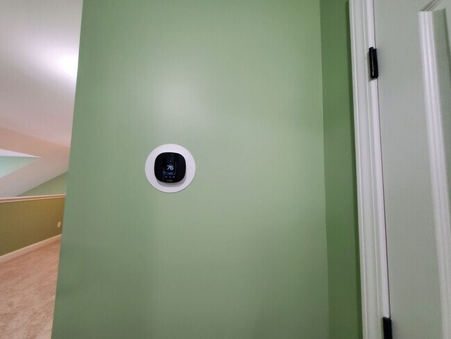 Building Photo - Gorgeous Home In Turnberry Subdivision