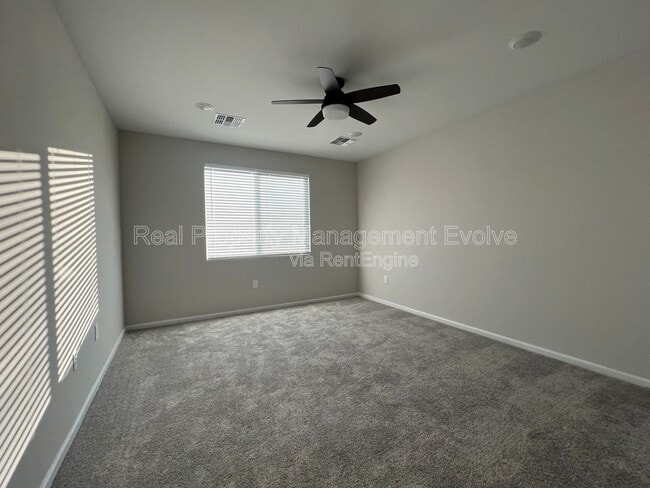 Building Photo - 3435 S 177th Dr
