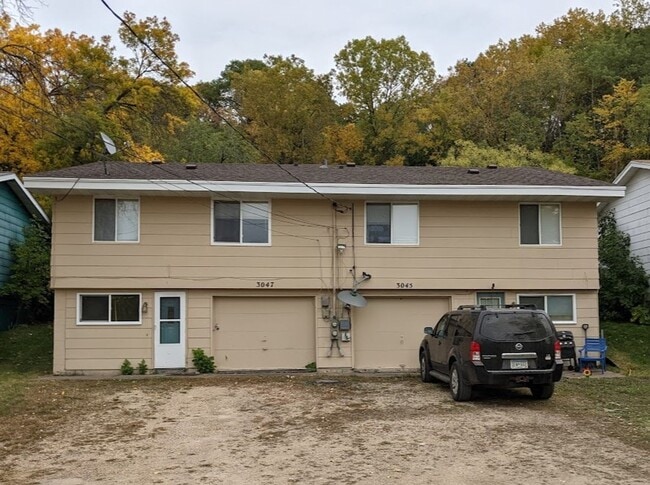 Building Photo - Grimes Ave