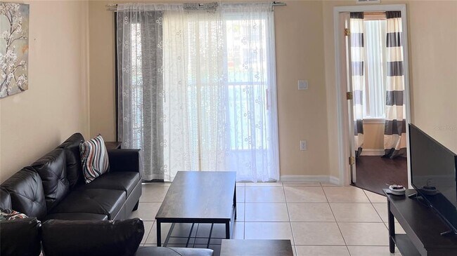 Building Photo - 8848 Grand Palms Cir