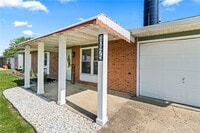 Building Photo - 10975 Comanche Dr