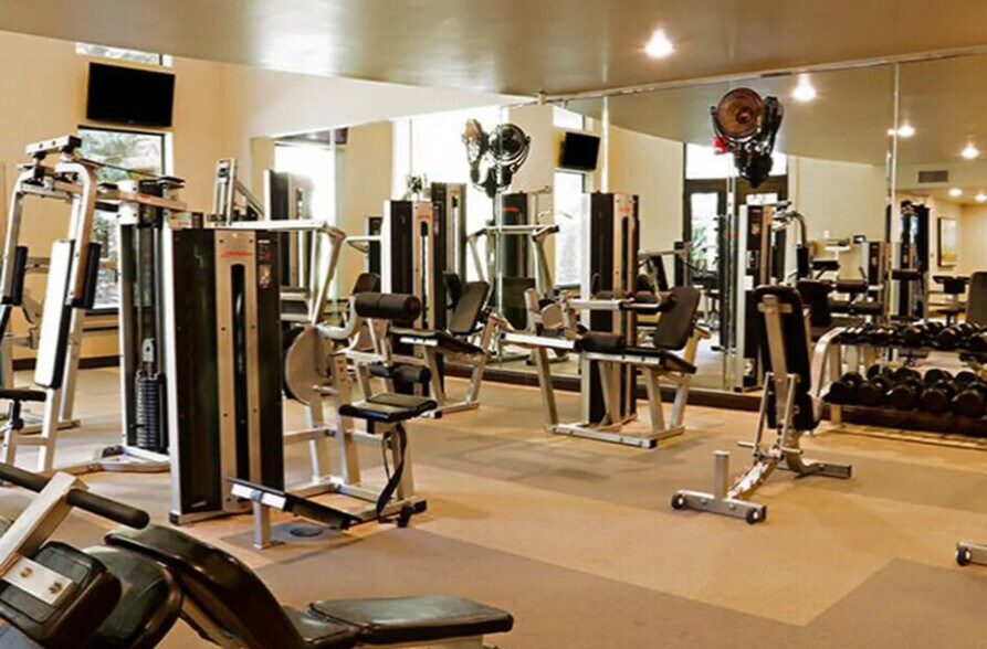 Building Photo - 1980 Post Oak Blvd