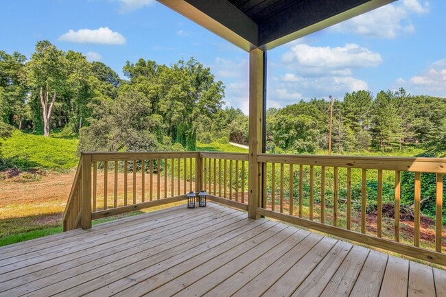 Building Photo - Beautiful 3 Bedroom Home in Greenville