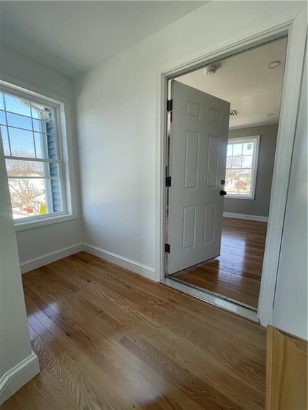 Building Photo - 74 Westcott Ave