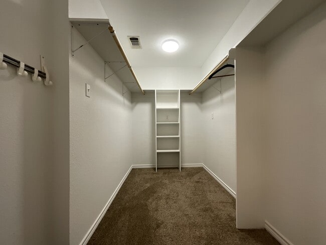 Building Photo - 403 Vz County Rd 3613