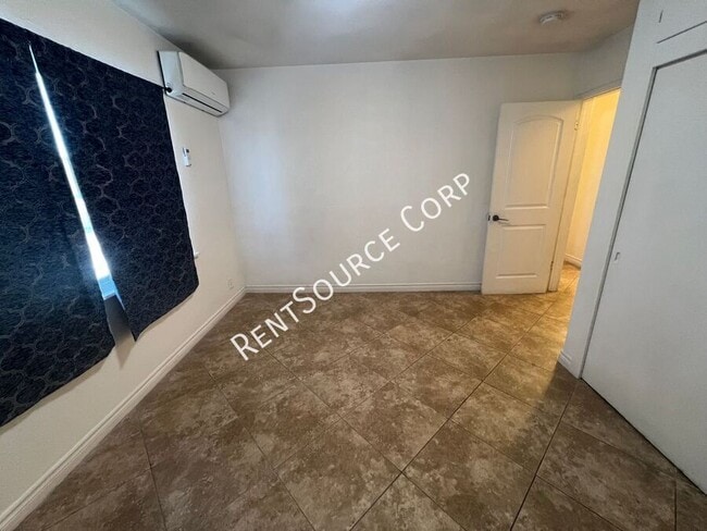 Building Photo - 411 South First Avenue-Unit B