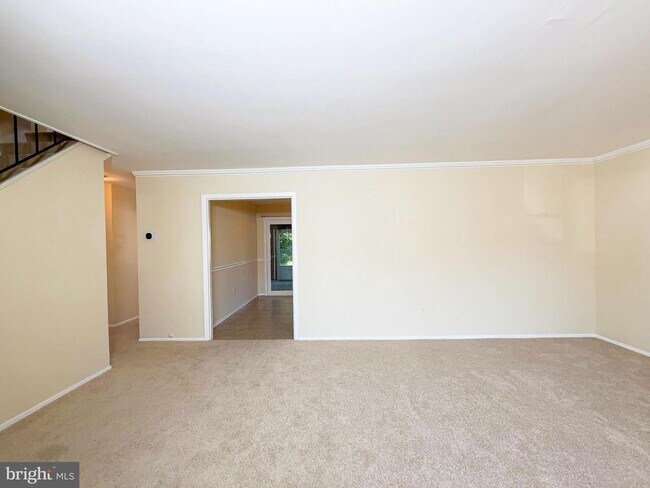 Building Photo - 3418 Medina Ln