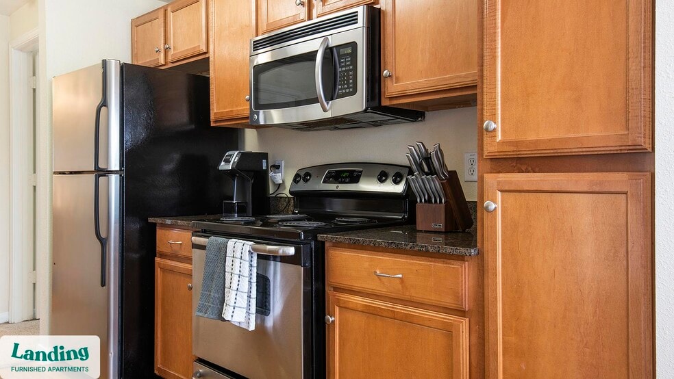 Building Photo - 625 E Stassney Ln