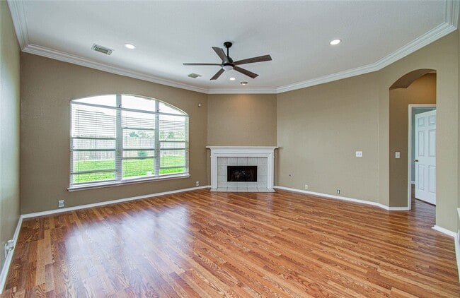 Building Photo - 12138 Canyon Arbor Way