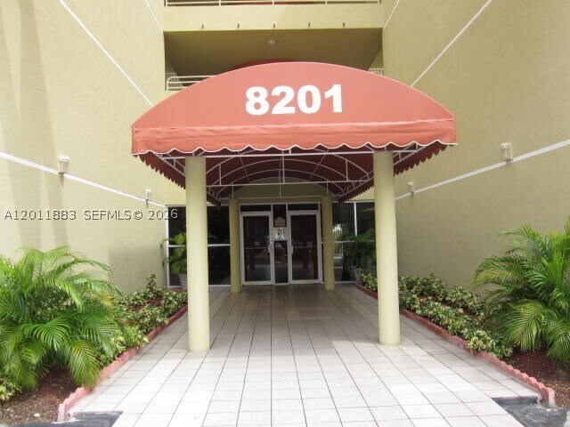 Building Photo - 8201 NW 8th St