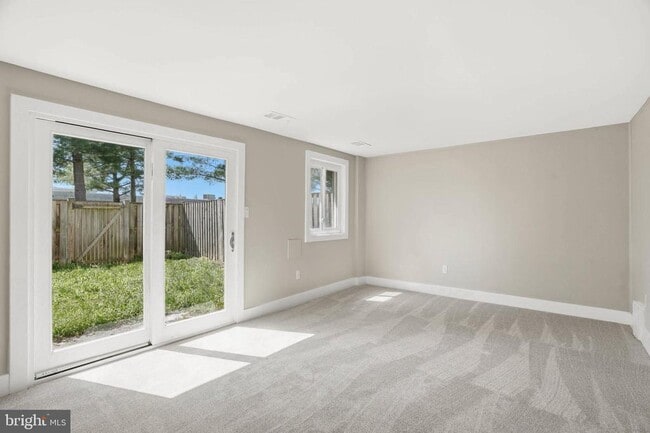 Building Photo - 9419 Merryrest Rd