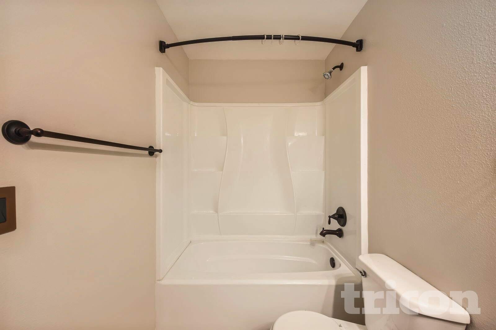 Building Photo - 19906 100th Ave Ct E