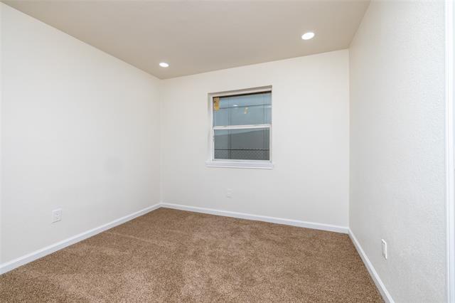 Building Photo - 3743 Canada Dr