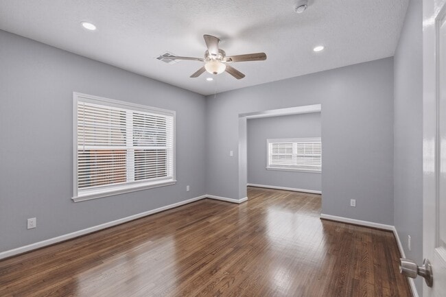 Building Photo - 2809 Wentworth St