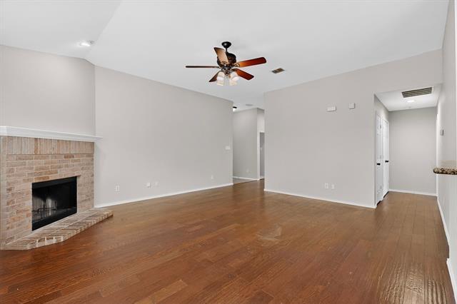 Building Photo - 1037 Johnson City Ave